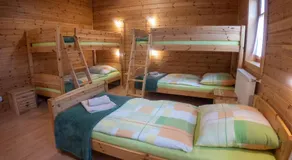 Bak Vendéglő faházak - Image 2