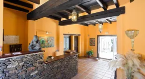 Hotel Maravedí - Image 2