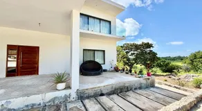 Amuji Accommodation and Apartments - Image 3