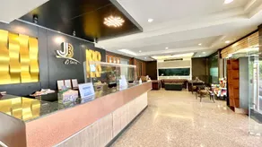 JB place hotel - Image 2