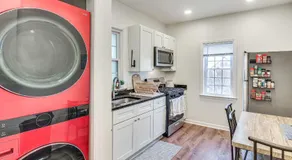 Near Belleville Park & MetLife: Pet-Friendly Stay! - Image 4