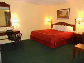 Lexington - Image 4