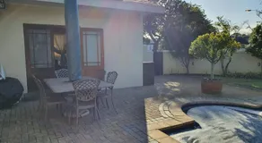 Ringwood Villa - Image 5