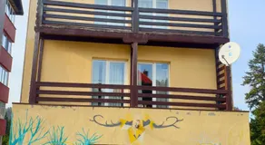 Happy Holiday Apartments - Image 5