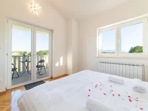 Idyllic Getaway Lovrec Villa With Pool - Image 2