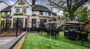 Bridge Hotel - Image 4