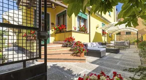 Hotel Villa Tiziana - Image 2