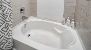 Trifecta Luxury Serviced Apartment in Uptown CLT - Image 3