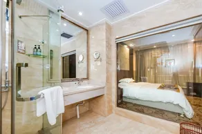 Senlin Hotel - Image 2
