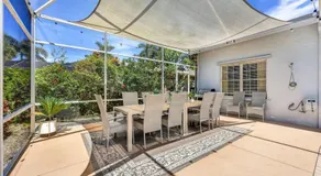 Lux Family 3 BR With Pool Villa Walk To Beach and Mercato - Image 5