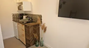 Chambre indépendante avec sdb, cuisine et terrasse - Image 5