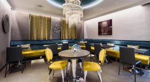 RQ Boutique & Unique Hotel - Image 4