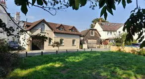 Quaint Studio Loft Room nr Hampton Court - Image 4