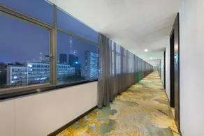 Movie Star Hotel - Image 3
