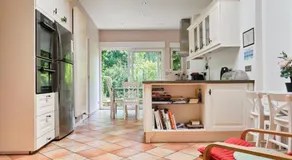 Beautiful 1900 house full equipped, 4bdrm+ garden! - Image 3