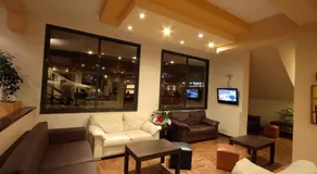 Hotel Sierralago - Image 4