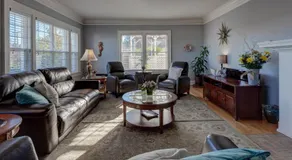 Nantucket Inn - Anacortes - Image 5