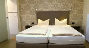 Hotel Munzert - Image 2