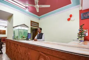 SPOT ON Hotel Red Tomato - Image 3