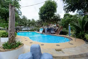 MADISON GARDEN AND RESIDENCES - Image 3