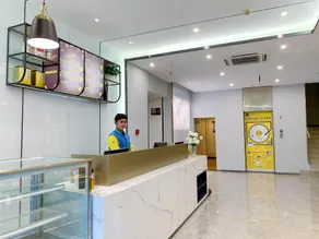 7 Days Premium Beijing Dongsi Nanluoguxiang - Image 3
