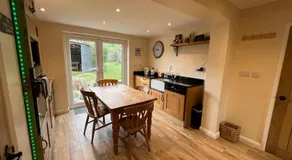 Holly Farm Cottage - Image 3