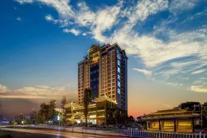 YUNDING INTERNATIONAL HOTEL - Image 2