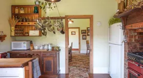 Waterfront Casilda House - 3 Bedrooms with Ensuites - Image 3