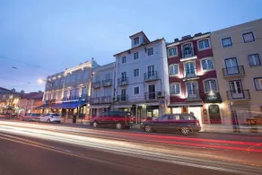 Famous Crows Guest House - Image 3