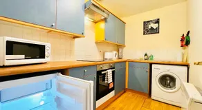 Charming, Cosy Escape with Quick Access to Glasgow - Image 2