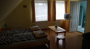 Hóvirág Panzió - Image 2