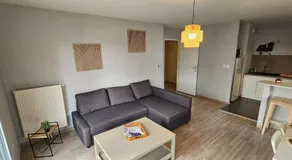 Appartement 2 chambres avec terrasse et garage - Image 2