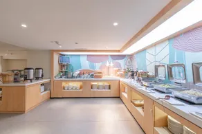 Hanting Hotel Wuhan Guanggu Plaza - Image 3