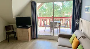 Appartement dans résidence de standing avec terrasse et vue mer - Image 2