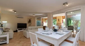 Villa Esmeralda med privat opvarmet pool - Image 4