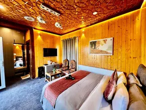 Gulmarg Woods By Stay Pattern - Image 2