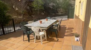 Air Conditioned "Casa Tropicana" Villa-Sleeps 10-Free WiFi-Private Pool-Free Parking - Image 5