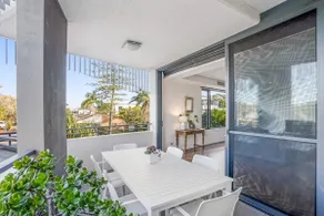 Lot 7 - Byron Beach Apartment with Pool - Image 5