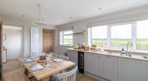 THE VIEW, BROXA - Luxury Lodge - Yorkshire Coast - Image 2