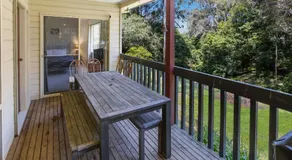 Lakes Edge - Image 4