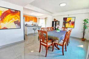 Cliff & Beach Villa Phayun - Image 3