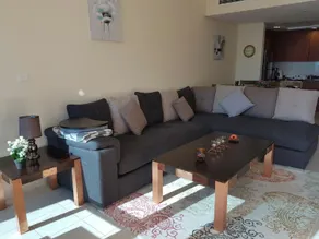 Stylish 1BR Apartment! Near Metro & Stroll to Dubai Marina - Image 4