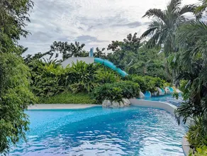 Dominiks Classic 1 Bedroom Tambuli Pool  6 People - Image 3