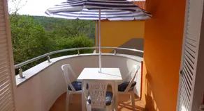 Apartments Kvesić - Image 3