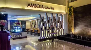 Grand Parama Hotel - Image 3
