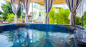 I Lecci Guesthouse - Image 2