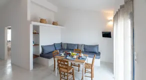 Muses Apartments - Image 5