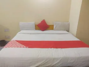 SPOT ON Sai Astha Guest House Near Gomti Riverfront Park - Image 4