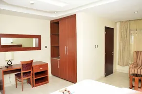 Sharon Ultimate Hotels - Image 2
