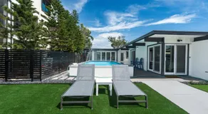 Curlew Beach Cottage by Sun Palace Vacations - Image 4